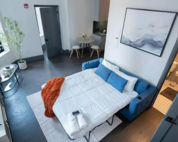 Urban 1br Downtown-close Pittsburgh