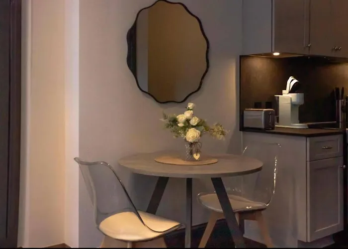 Urban 1br Downtown-close Pittsburgh